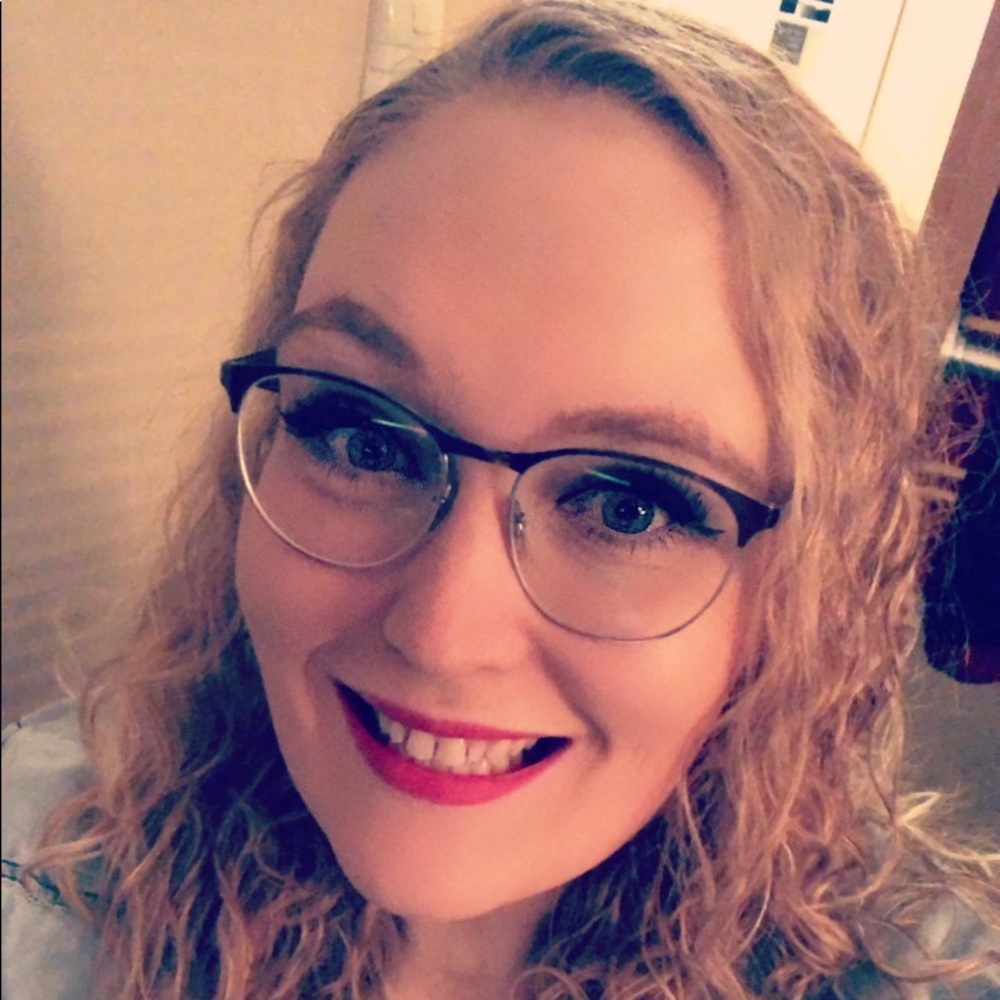 Meet your Posher, Sara